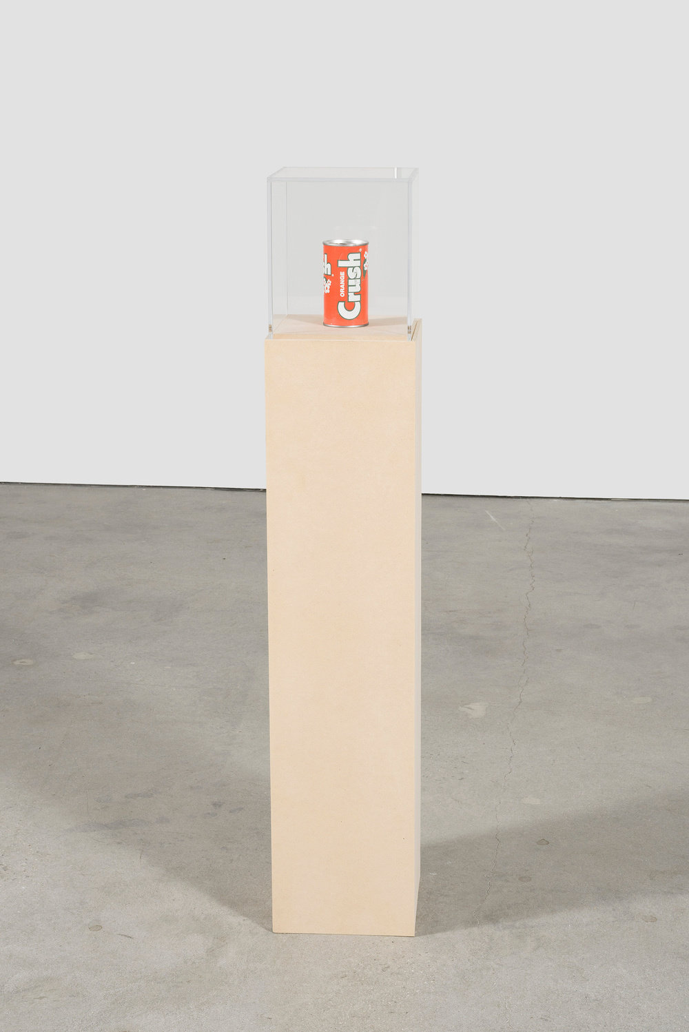 Riepenhoff, chamberlain's crush by chris byrne, 2015, painted aluminum on mdf plexi, 44.75 x 8.5 x 8.5 in. 113.67 x 21.59 x 21.59 cm cnon 57.460