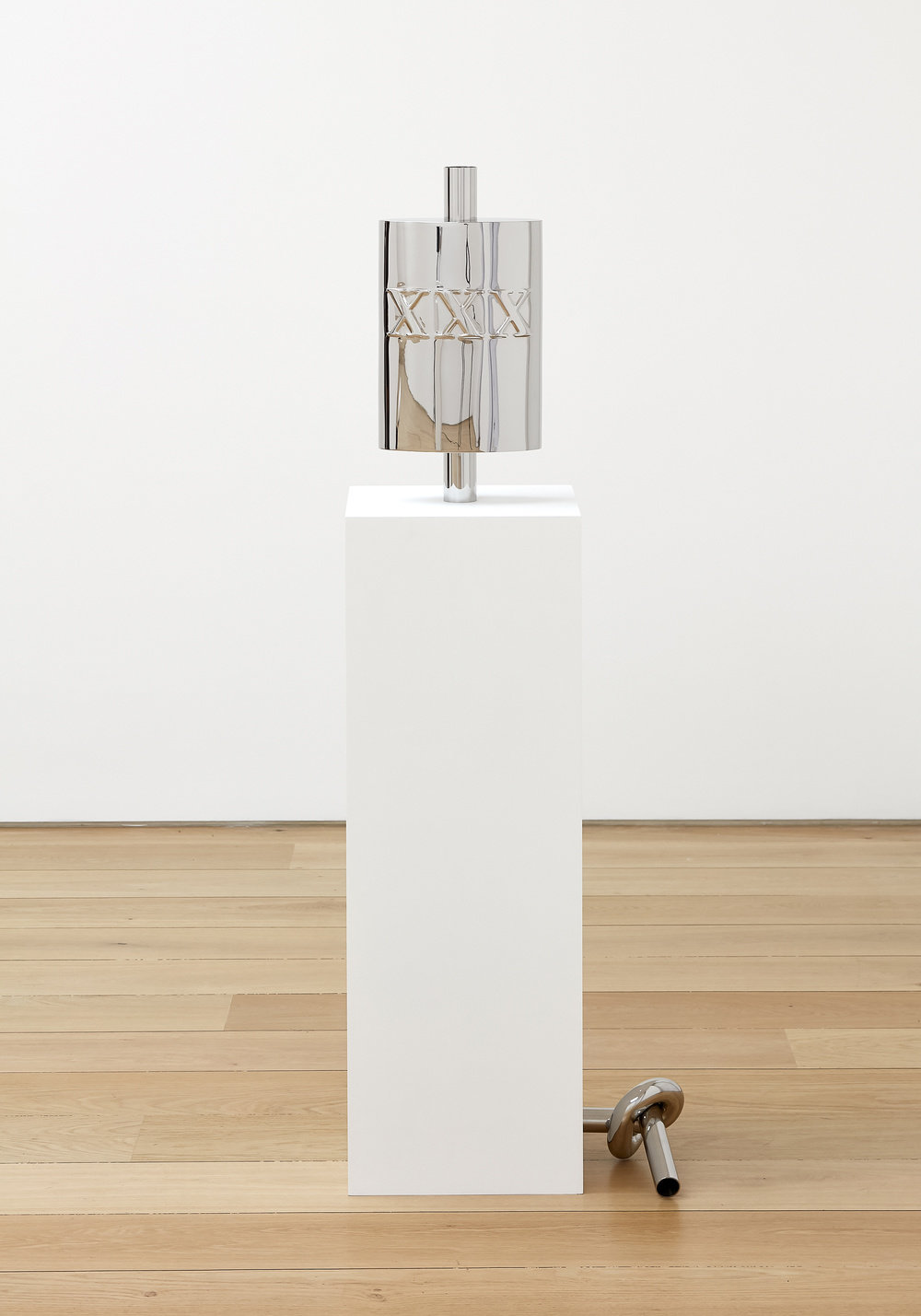 Lee, i mean it when i say xxx, 2017, polished stainless steel, wood, edition of 3, 61 3 8 x 13 1 4 x 19 5 8 in., 156 x 35 x 50 cm, cnon 59.710